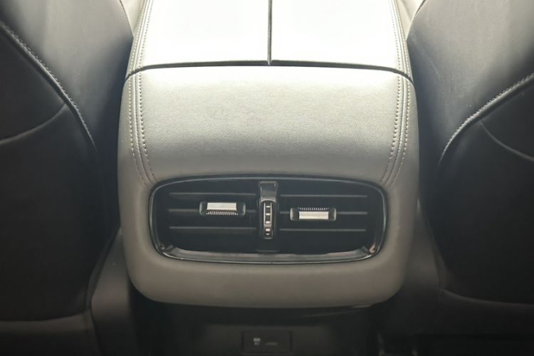 Used AION V 2021 Plus 90 Ultra-Long Range Version Ternary Lithium Interior 7