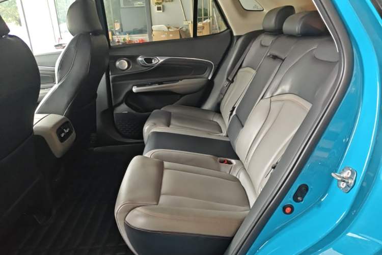 Used AION V 2021 Plus 90 Ultra-Long Range Version Ternary Lithium Left Rear Seat