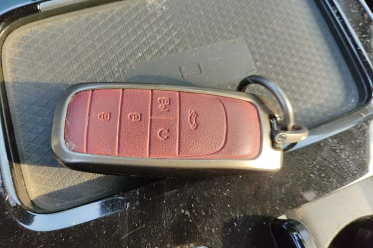 Used AION V 2021 Plus 70 Smart Edition Lithium Iron Phosphate Vehicle Key