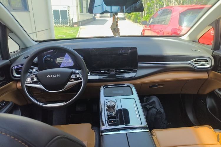 Used AION V 2021 Evolution Edition 70 Intelligent Leading Edition Center Console