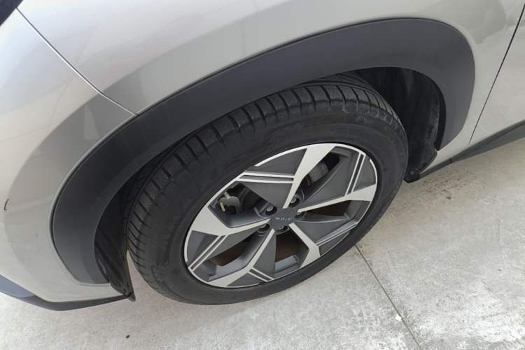 Used AION V 2021 Evolution Edition 70 Intelligent Leading Edition Exterior 4