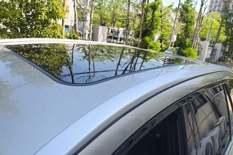 Used AION V 2021 Evolution Edition 70 Intelligent Leading Edition Roof