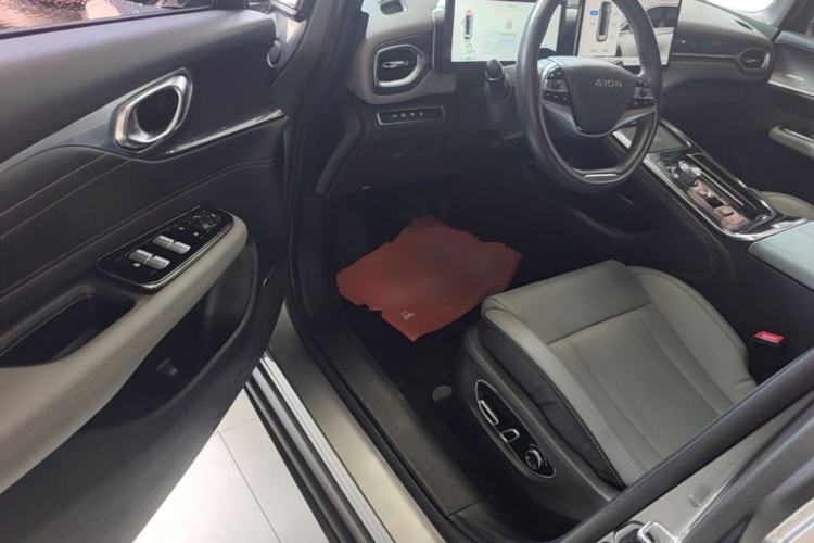 Used AION V 2021 Plus 80 Pilot Intelligent Driving Edition Ternary Lithium Driver Seat