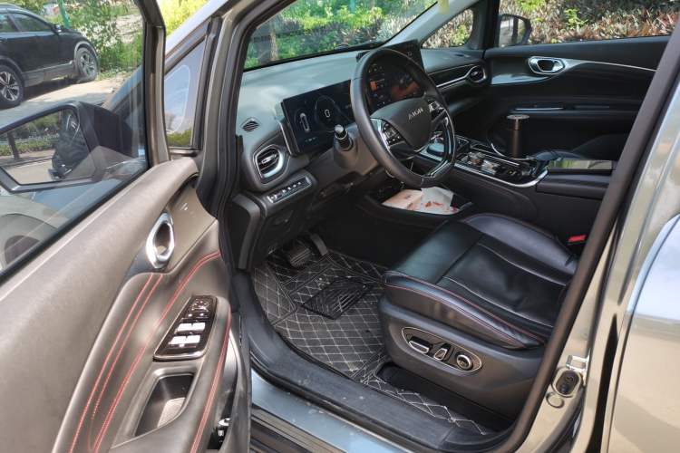 Used AION V 2021 Plus 80 Smart Edition Ternary Lithium Driver Seat