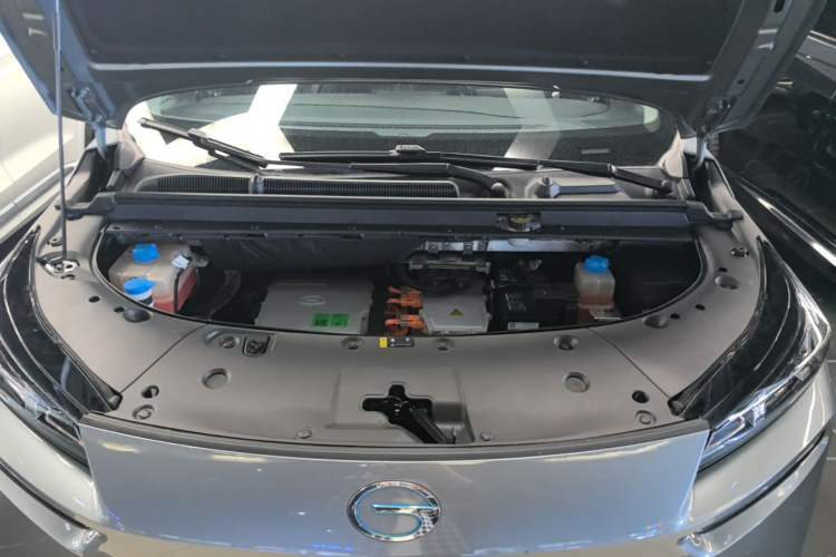 Used AION V 2021 Plus 80 Smart Technology Edition Ternary Lithium Engine Bay