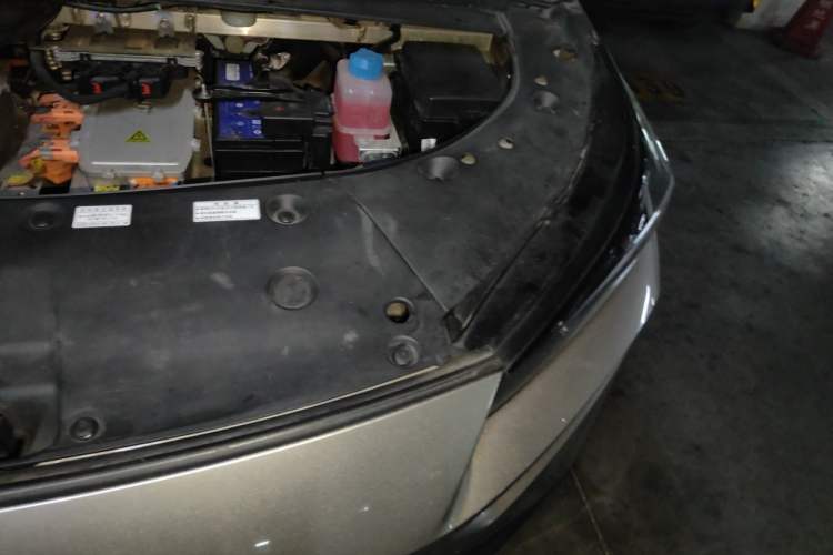 Used AION V 2021 Plus 70 Smart Technology Edition Lithium Iron Phosphate Engine Bay Left