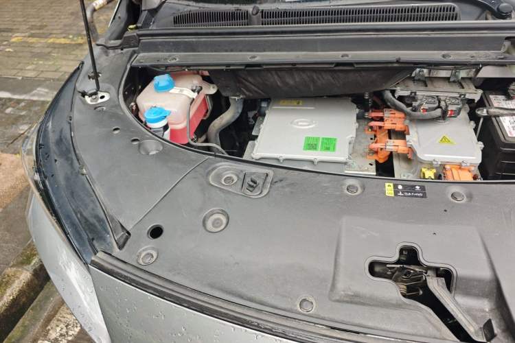 Used AION V 2021 Plus 70 Smart Technology Edition Lithium Iron Phosphate Engine Bay Right