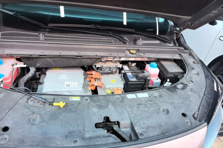 Used AION V 2021 Plus 80 Smart Edition Ternary Lithium Engine Bay