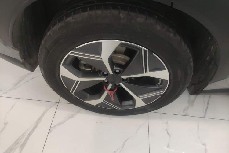 Used AION V 2021 Plus 70 Smart Technology Edition Lithium Iron Phosphate Exterior 5