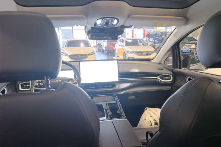 Used AION V 2021 Plus 80 Smart Technology Edition Ternary Lithium Headliner