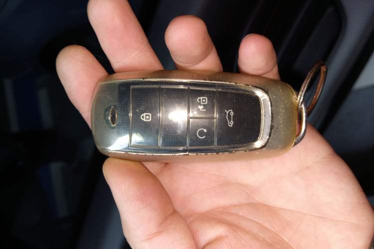 Used AION V 2021 Plus 70 Smart Technology Edition Lithium Iron Phosphate Interior 1