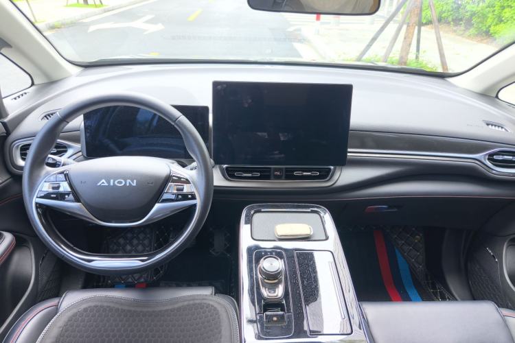 Used AION V 2021 Plus 80 Smart Edition Ternary Lithium Interior 4