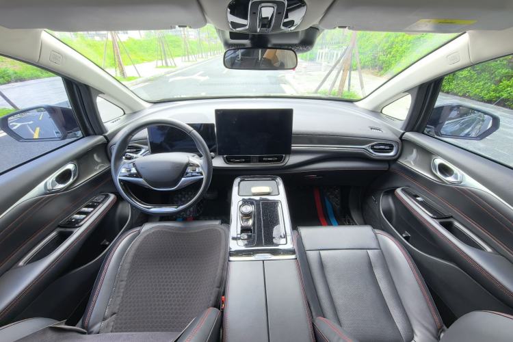 Used AION V 2021 Plus 80 Smart Edition Ternary Lithium Interior 5