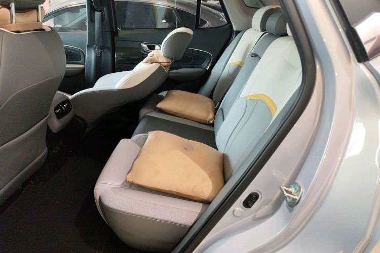 Used AION V 2021 Plus 80 Smart Technology Edition Ternary Lithium Interior 7