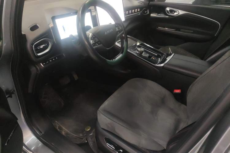 Used AION V 2021 Plus 70 Smart Technology Edition Lithium Iron Phosphate Left Front Seat