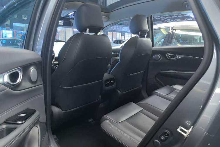 Used AION V 2021 Plus 80 Smart Technology Edition Ternary Lithium Left Rear Seat