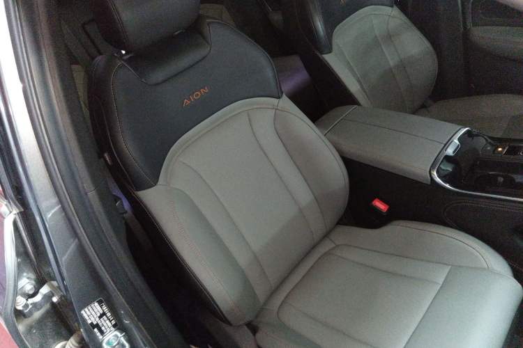 Used AION V 2021 Plus 70 Smart Technology Edition Lithium Iron Phosphate Right Front Seat
