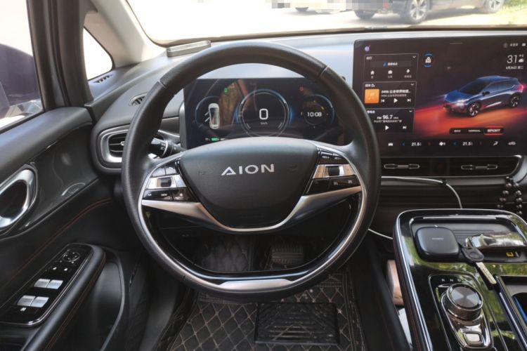 Used AION V 2021 Plus 80 Smart Edition Ternary Lithium Steering Wheel