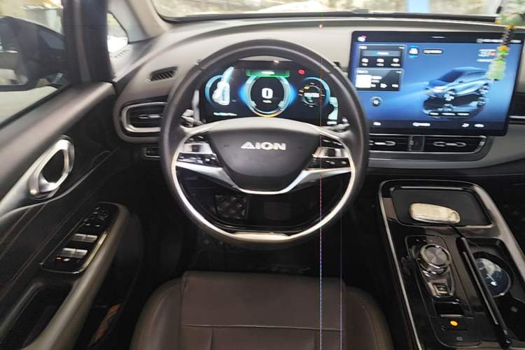 Used AION V 2021 Plus 70 Smart Edition Lithium Iron Phosphate Steering Wheel