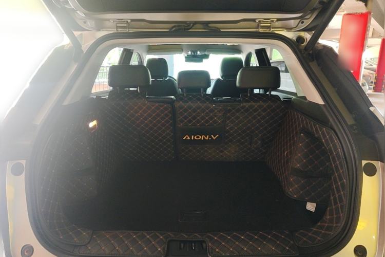 Used AION V 2021 Plus 70 Smart Edition Lithium Iron Phosphate Trunk