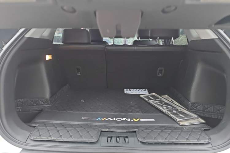 Used AION V 2021 Evolution Edition 70 Intelligent Leading Edition Trunk