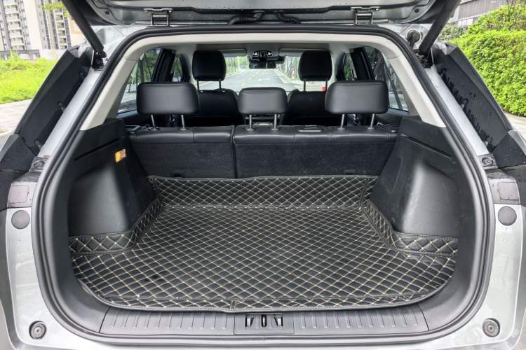 Used AION V 2021 Plus 80 Smart Edition Ternary Lithium Trunk
