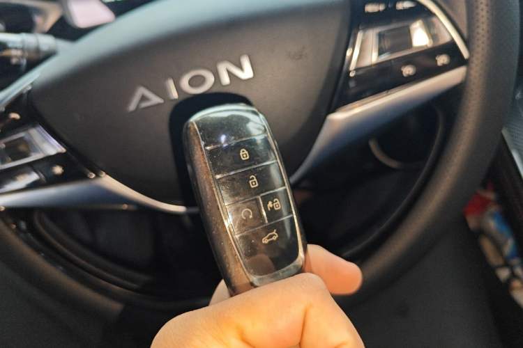 Used AION V 2021 Plus 70 Smart Edition Lithium Iron Phosphate Vehicle Key