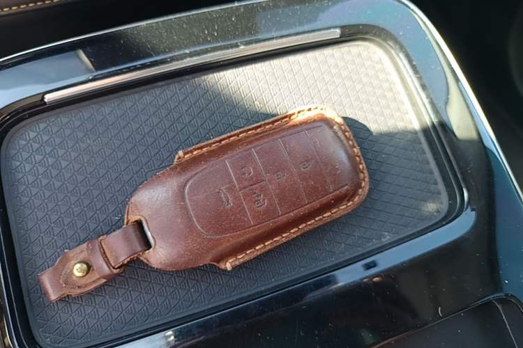 Used AION V 2021 Plus 70 Smart Edition Lithium Iron Phosphate Vehicle Key