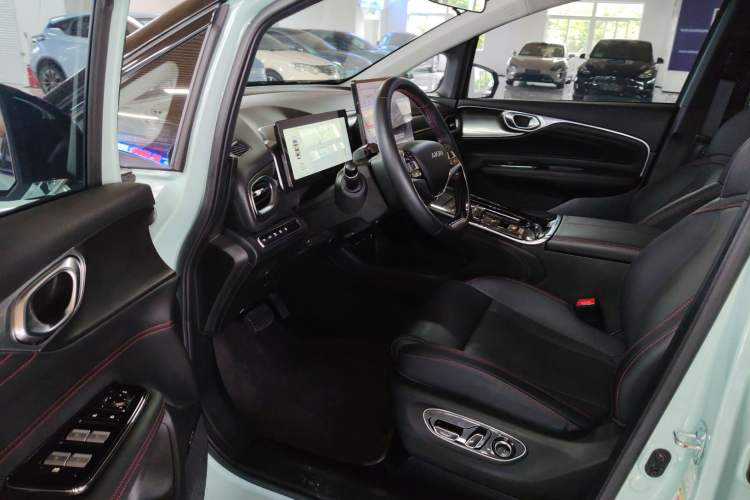 Used AION V 2021 Plus 80 Smart Technology Edition Ternary Lithium Driver Seat