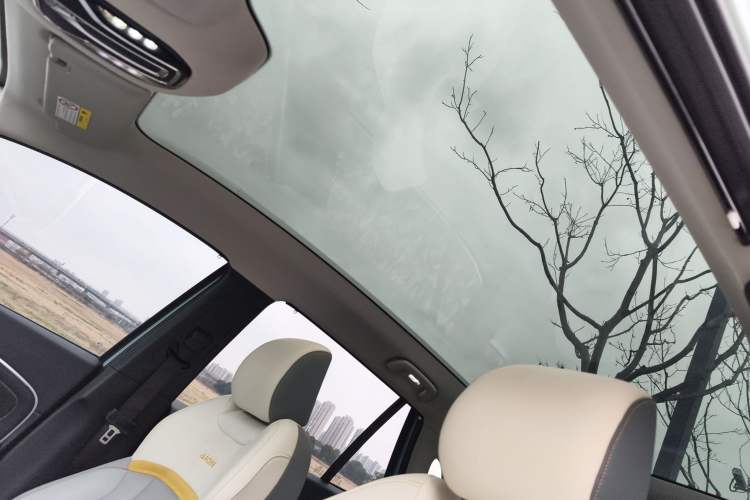 Used AION V 2021 Plus 70 Smart Edition Lithium Iron Phosphate Headliner