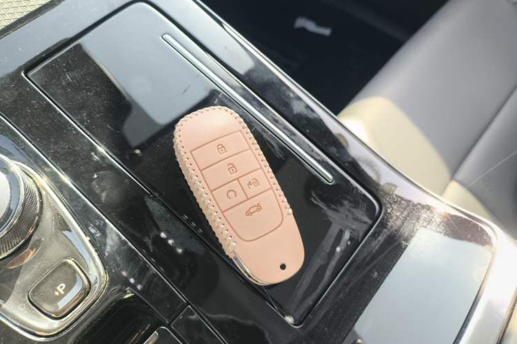 Used AION V 2021 Plus 70 Smart Edition Lithium Iron Phosphate Interior 1