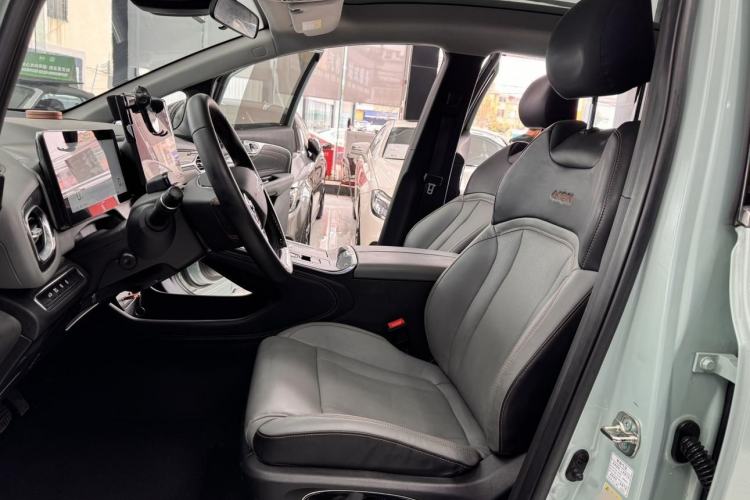 Used AION V 2021 Plus 80 Smart Technology Edition Ternary Lithium Interior 2