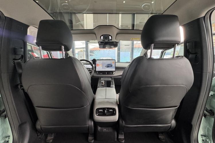 Used AION V 2021 Plus 80 Smart Technology Edition Ternary Lithium Interior 3