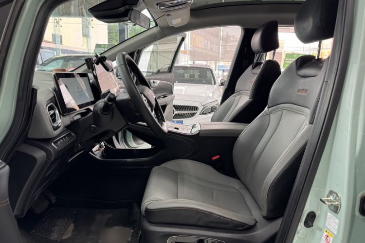 Used AION V 2021 Plus 80 Smart Technology Edition Ternary Lithium Interior 6