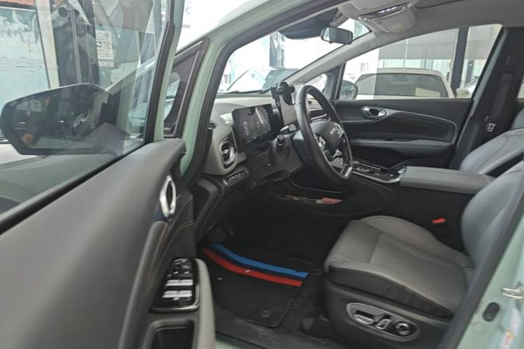 Used AION V 2021 Plus 80 Smart Technology Edition Ternary Lithium Left Front Seat