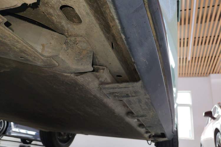 Used AION V 2021 Plus 80 Smart Technology Edition Ternary Lithium Left Side Sill