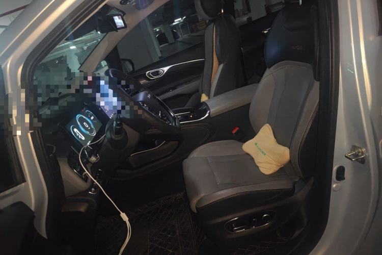 Used AION V 2021 Plus 80 Smart Edition Ternary Lithium Left Front Seat