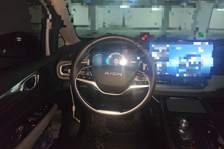 Used AION V 2021 Plus 80 Smart Edition Ternary Lithium Steering Wheel