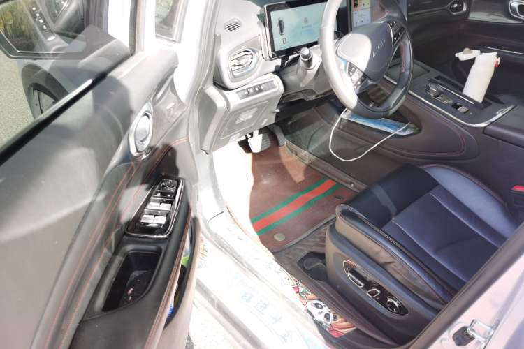 Used AION V 2021 Plus 80 Pilot Intelligent Driving Edition Ternary Lithium Driver Seat
