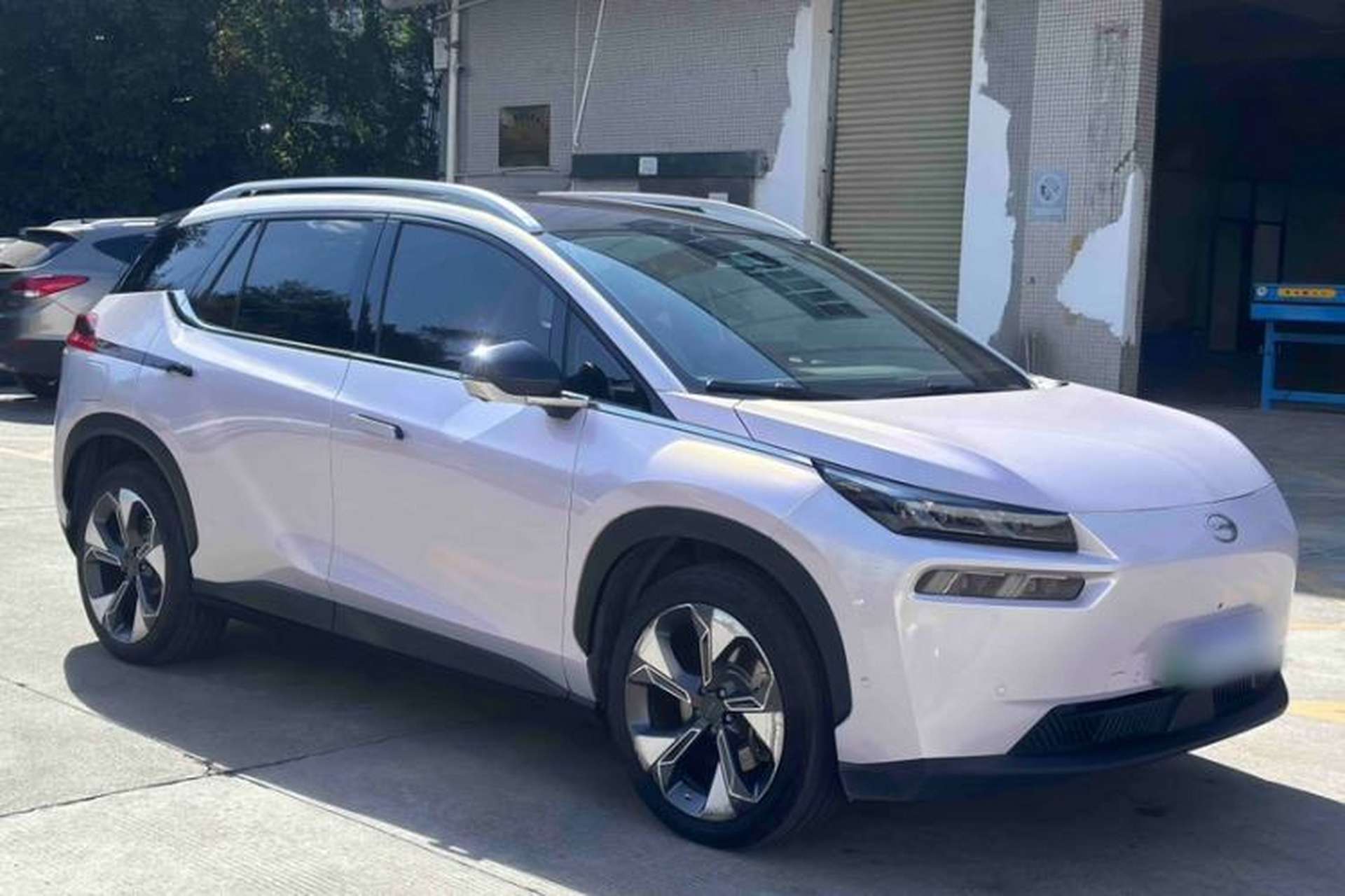 Used AION V 2021 Plus 80 Pilot Intelligent Driving Edition Ternary Lithium Exterior 2