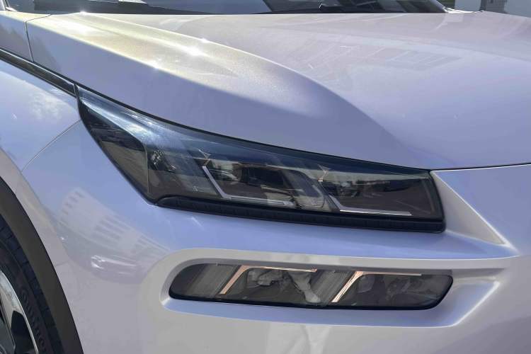 Used AION V 2021 Plus 80 Pilot Intelligent Driving Edition Ternary Lithium Exterior 6