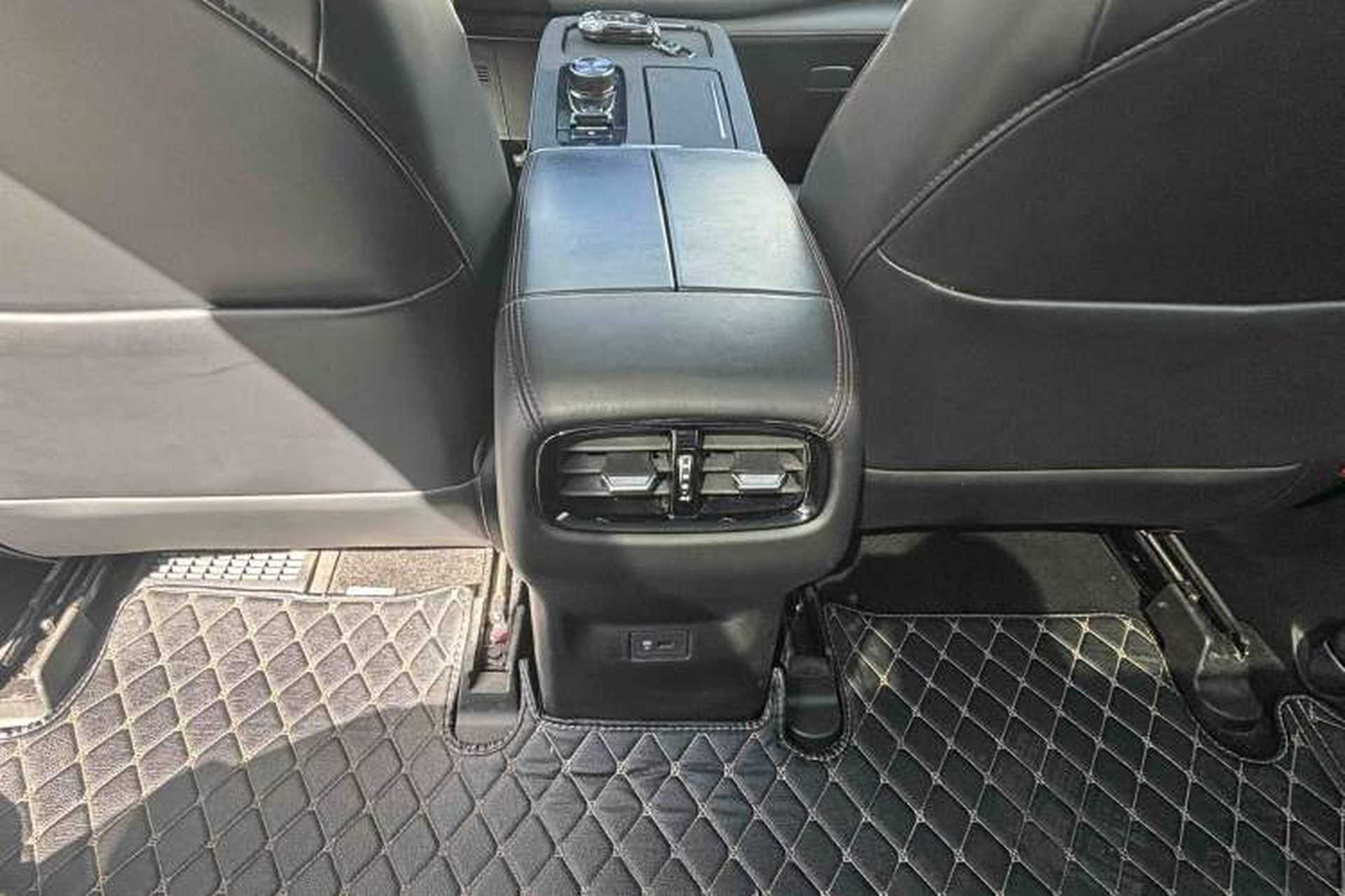 Used AION V 2021 Plus 80 Pilot Intelligent Driving Edition Ternary Lithium Interior 3