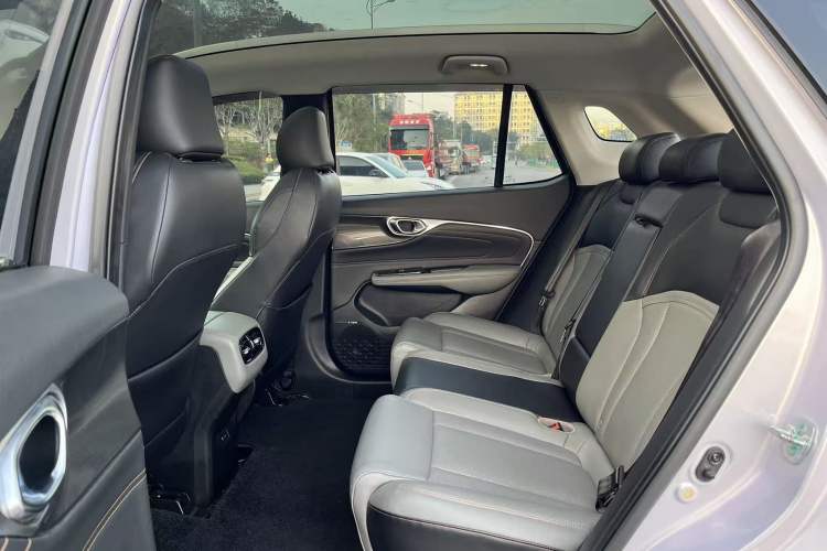 Used AION V 2021 Plus 80 Smart Edition Ternary Lithium Left Rear Seat