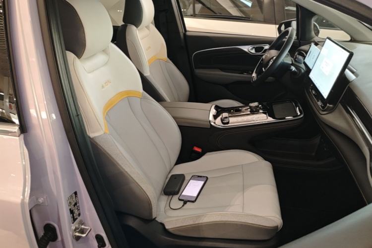 Used AION V 2021 Plus 80 Smart Technology Edition Ternary Lithium Right Front Seat