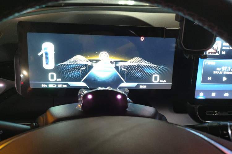 Used AION V 2021 Plus 70 Smart Technology Edition Lithium Iron Phosphate Instrument Cluster