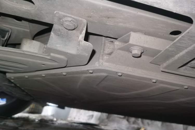 Used AION V 2021 Plus 70 Smart Edition Lithium Iron Phosphate Chassis Front Left