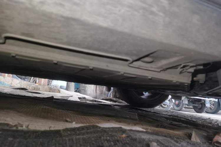 Used AION V 2021 Plus 70 Smart Edition Lithium Iron Phosphate Chassis Front Right