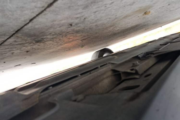Used AION V  Chassis Rear Left