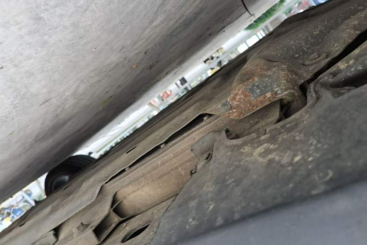 Used AION V  Chassis Rear Right
