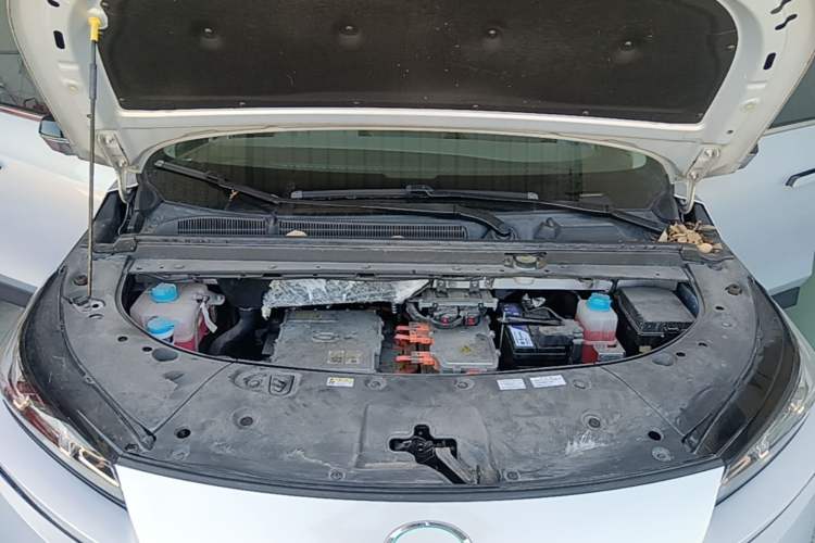 Used AION V 2021 Plus 70 Smart Edition Lithium Iron Phosphate Engine Bay